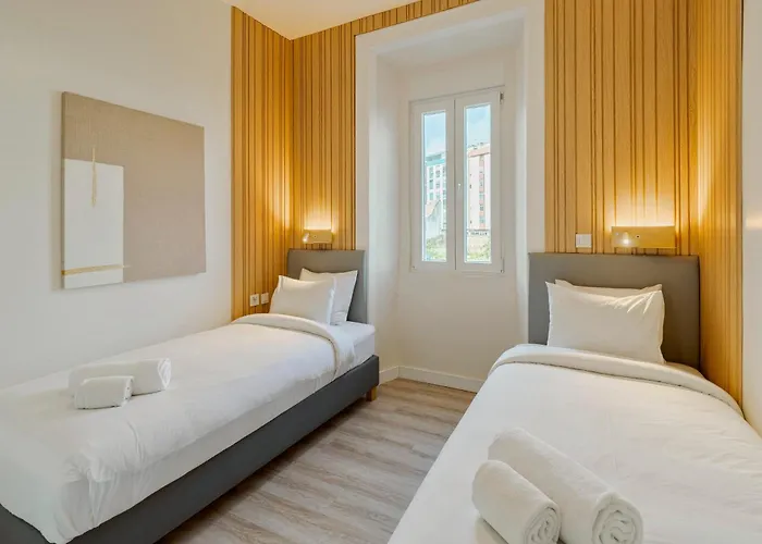 Shiraz Cozy With Office Setúbal
