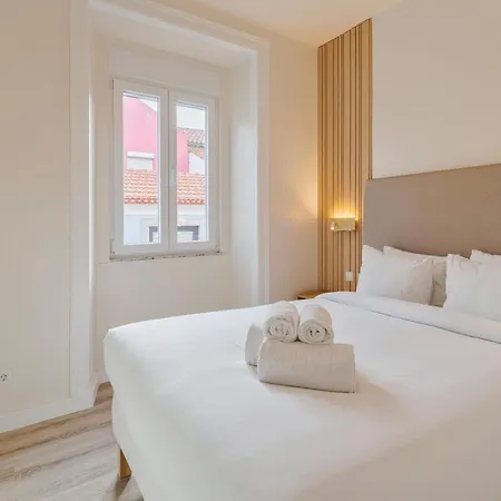 Shiraz Cozy With Office Appartement Setúbal