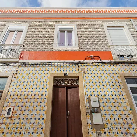 Shiraz Cozy With Office Appartement Setúbal